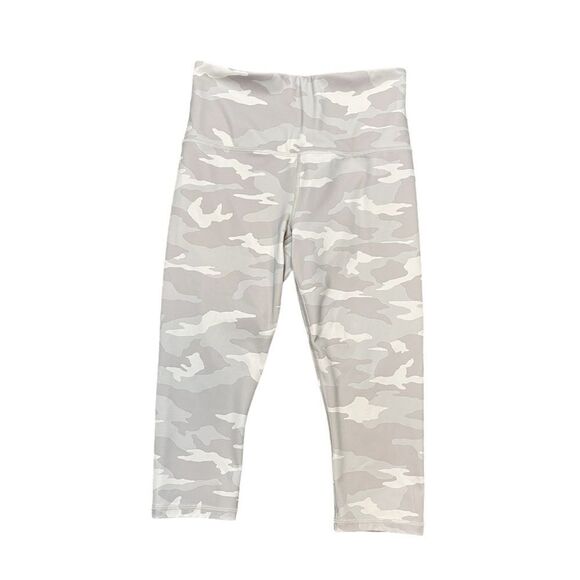 ATHLETA Elation Camo Crop Taupe Gray Size Small - Picture 2 of 9